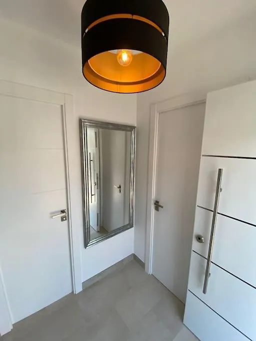 Apartment Exklusiv In 坎布里尔斯