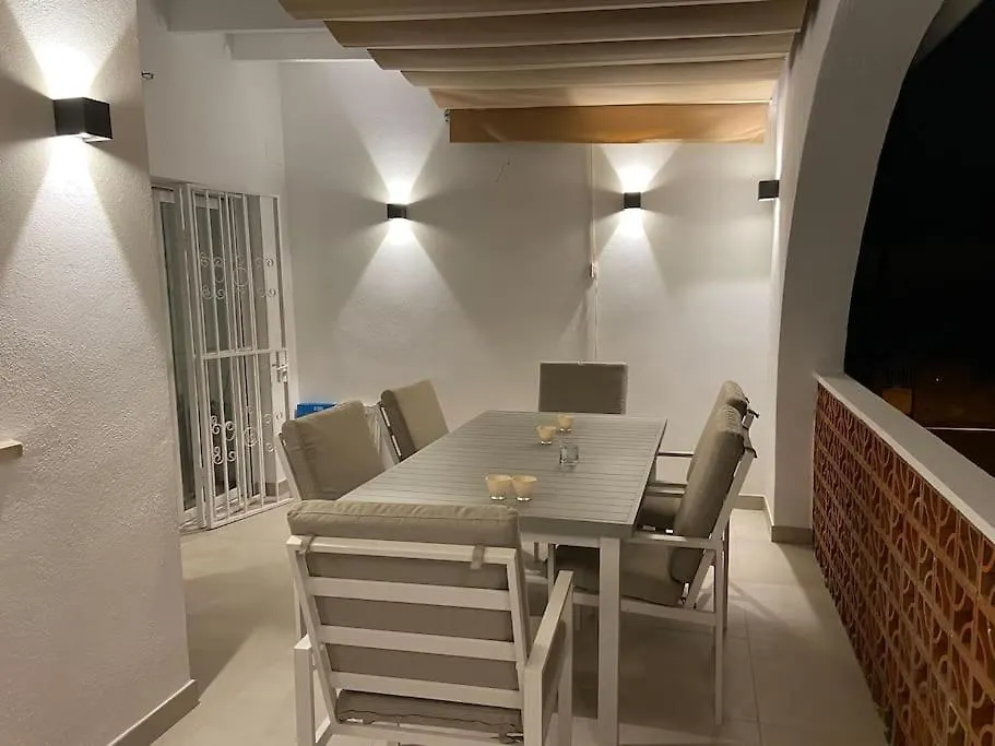 Apartment Exklusiv In 坎布里尔斯 0*,  西班牙