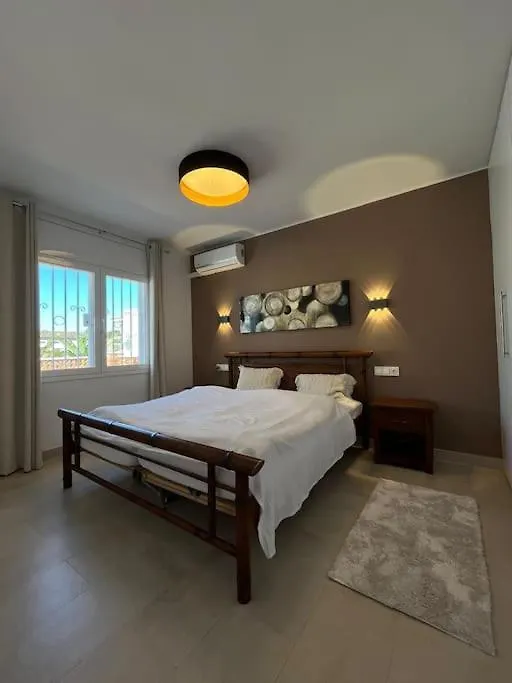 Apartment Exklusiv In 坎布里尔斯