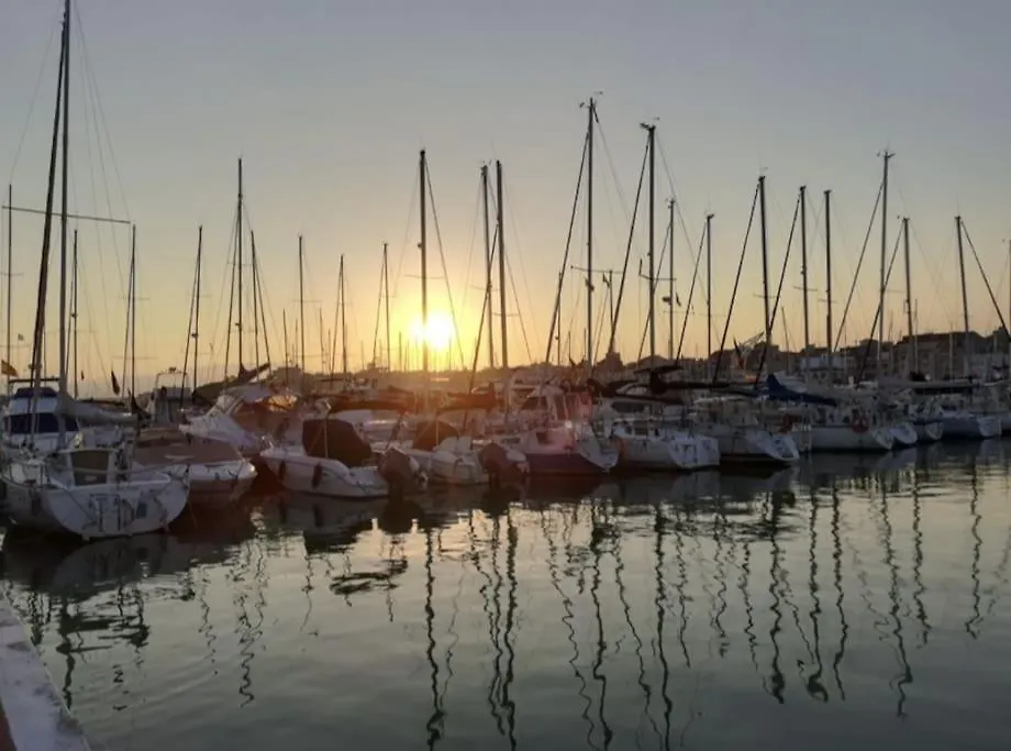 Apartment Exklusiv In Cambrils